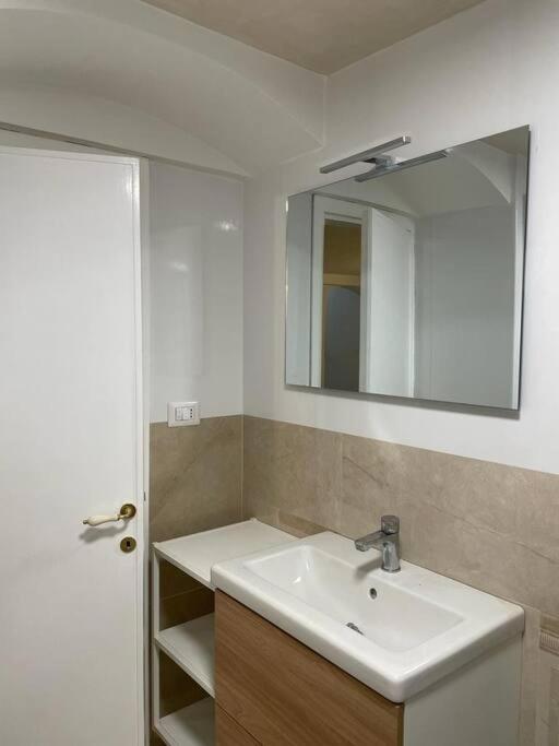 Bellaflo: Small Apartment In The Center Of 佛罗伦萨 外观 照片